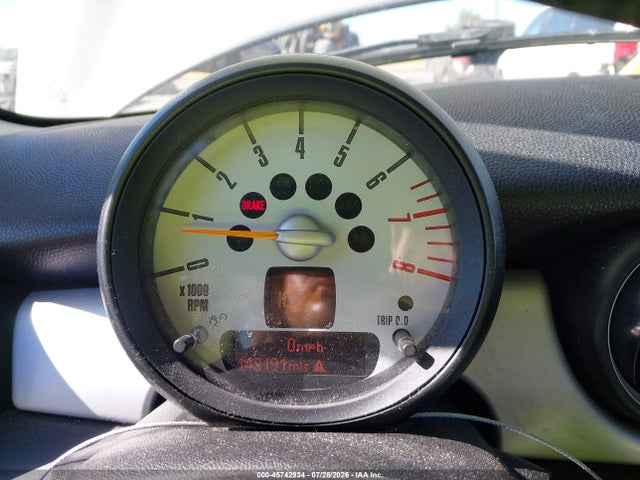 45742934 :رقم المزاد ، WMWZF3C59ET571410 vin ، 2014 Mini Clubman Cooper مزاد بيع