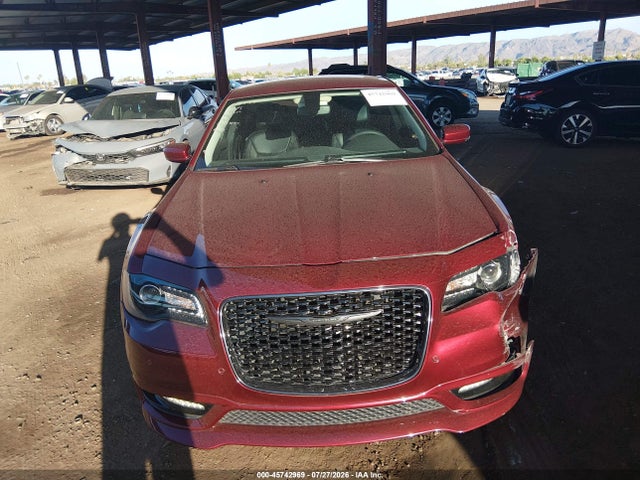 Chrysler 300 Touring L 2023 2C3CCADG5PH573309 Image 12