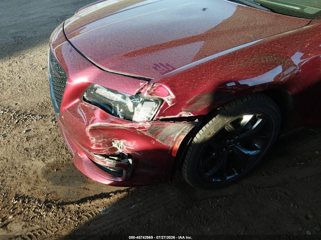 Chrysler 300 Touring L 2023 2C3CCADG5PH573309 Image 6