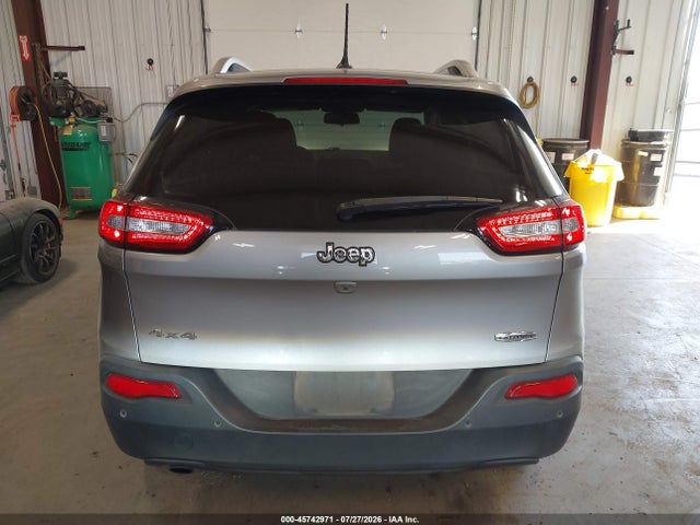 Jeep Cherokee Latitude 4x4 2018 1C4PJMCB0JD531886 Image 17