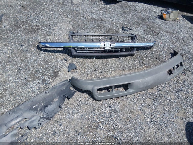 45742979 :رقم المزاد ، 2GCEC19T711267013 vin ، 2001 Chevrolet Silverado 1500 Lt مزاد بيع