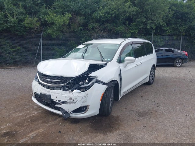 45742980 :رقم المزاد ، 2C4RC1EG1LR158545 vin ، 2020 Chrysler Pacifica Touring L Plus مزاد بيع