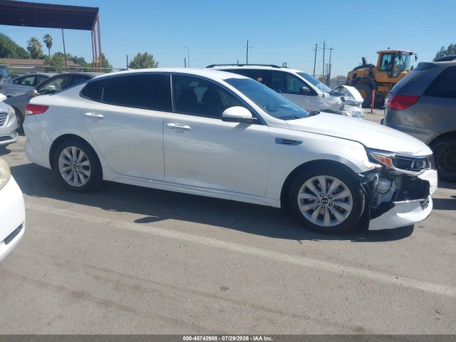 Aukcja sprzedaży 2017 Kia Optima Ex, vin: 5XXGU4L32HG157006, numer aukcji: 45742988