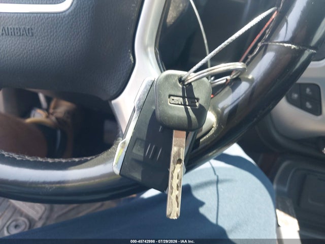 45742998 :رقم المزاد ، 3GTU2NEC4GG113127 vin ، 2016 Gmc Sierra 1500 Slt مزاد بيع