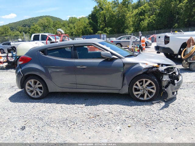 45743009 :رقم المزاد ، KMHTC6AD0HU306642 vin ، 2017 Hyundai Veloster مزاد بيع