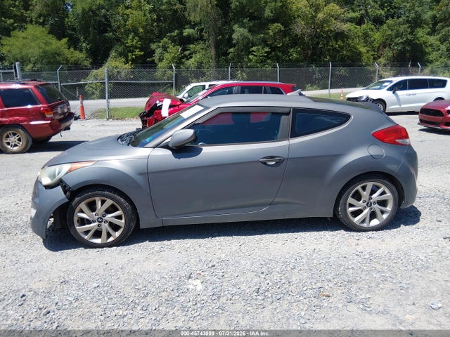 45743009 :رقم المزاد ، KMHTC6AD0HU306642 vin ، 2017 Hyundai Veloster مزاد بيع