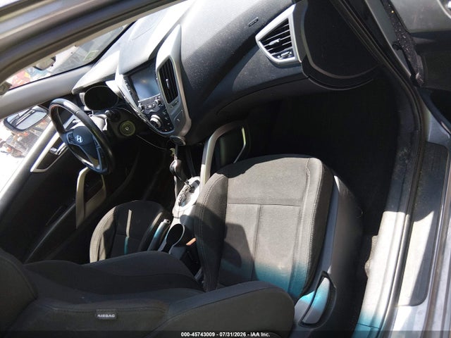 45743009 :رقم المزاد ، KMHTC6AD0HU306642 vin ، 2017 Hyundai Veloster مزاد بيع