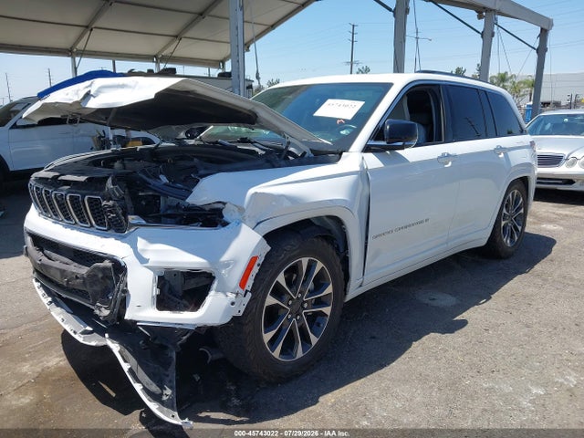 Продажа на аукционе авто 2022 Jeep Grand Cherokee Overland 4x4, vin: 1C4RJHDG5N8564696, номер лота: 45743022