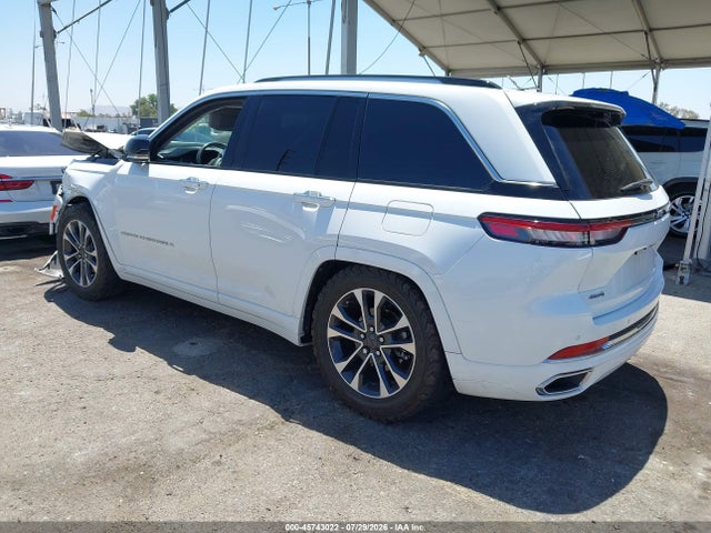 Продажа на аукционе авто 2022 Jeep Grand Cherokee Overland 4x4, vin: 1C4RJHDG5N8564696, номер лота: 45743022