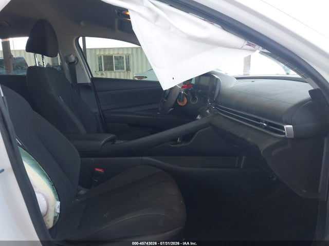 Hyundai ELANTRA SEL 2023 5NPLS4AG0PH101787 Image 5
