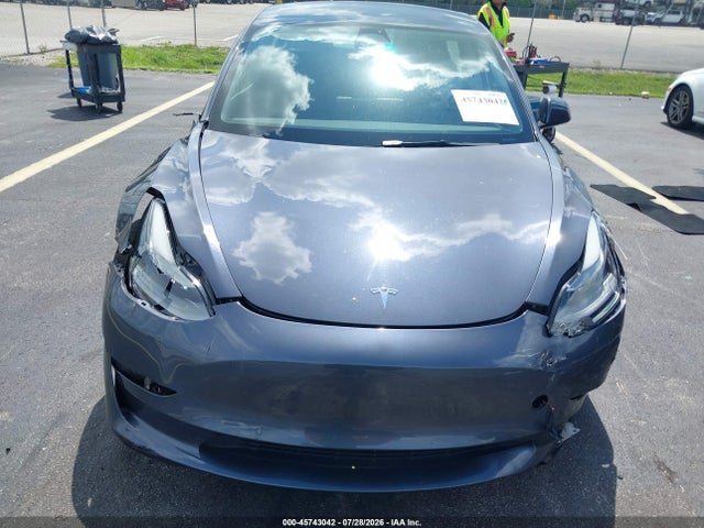 Tesla Model 3 Performance Dual Motor All-wheel Drive 2022 5YJ3E1EC2NF104182 Image 11