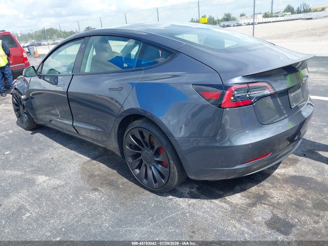 Tesla Model 3 Performance Dual Motor All-wheel Drive 2022 5YJ3E1EC2NF104182 Image 3