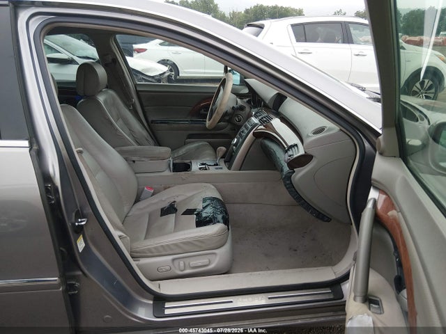 45743045 :رقم المزاد ، JH4KB165X5C017257 vin ، 2005 Acura Rl 3.5 مزاد بيع