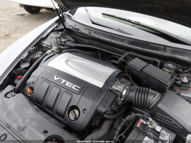 45743045 :رقم المزاد ، JH4KB165X5C017257 vin ، 2005 Acura Rl 3.5 مزاد بيع