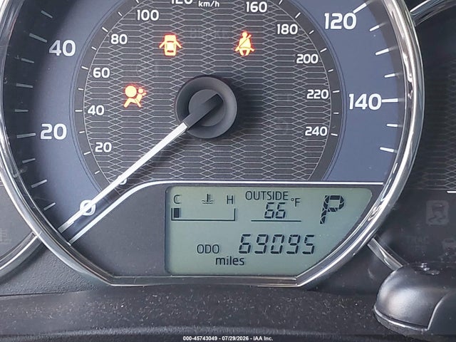 5YFBURHE7FP250853 Toyota COROLLA LE