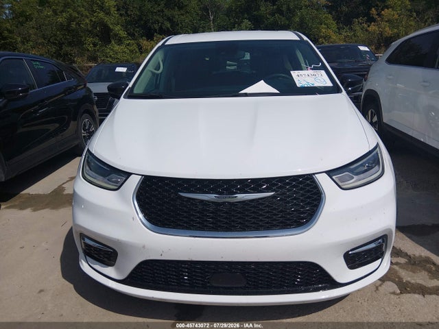 2024 Chrysler Pacifica Touring L მანქანა იყიდება აუქციონზე, vin: 2C4RC1BGXRR123063, აუქციონის ნომერი: 45743072