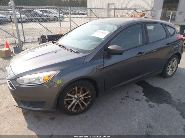 Auction sale of the 2018 Ford Focus Se, vin: 1FADP3K27JL299022, lot number: 45743095