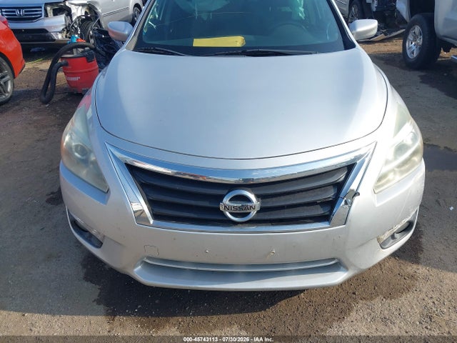 2015 Nissan Altima 2.5 Sv მანქანა იყიდება აუქციონზე, vin: 1N4AL3AP5FC157559, აუქციონის ნომერი: 45743113