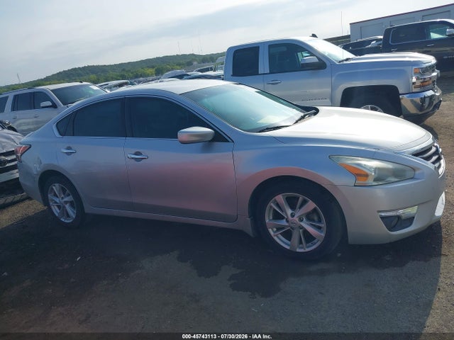 2015 Nissan Altima 2.5 Sv მანქანა იყიდება აუქციონზე, vin: 1N4AL3AP5FC157559, აუქციონის ნომერი: 45743113