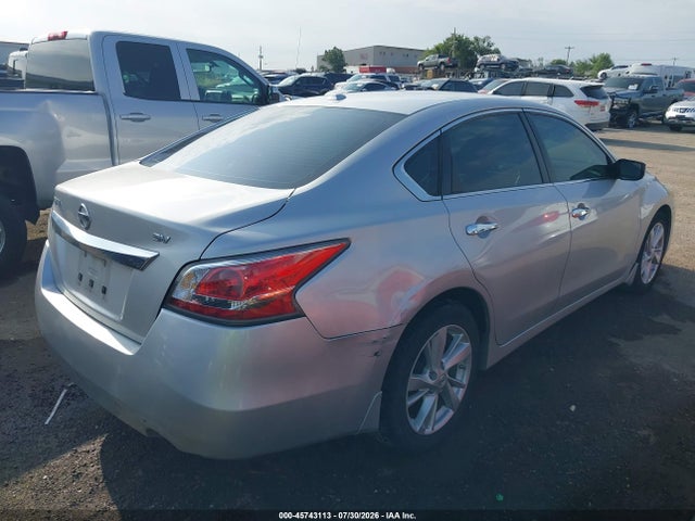 2015 Nissan Altima 2.5 Sv მანქანა იყიდება აუქციონზე, vin: 1N4AL3AP5FC157559, აუქციონის ნომერი: 45743113