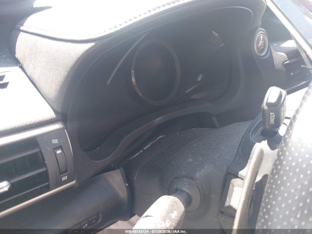 Lexus IS 300 2020 JTHGA1D25L5104020 Image 7
