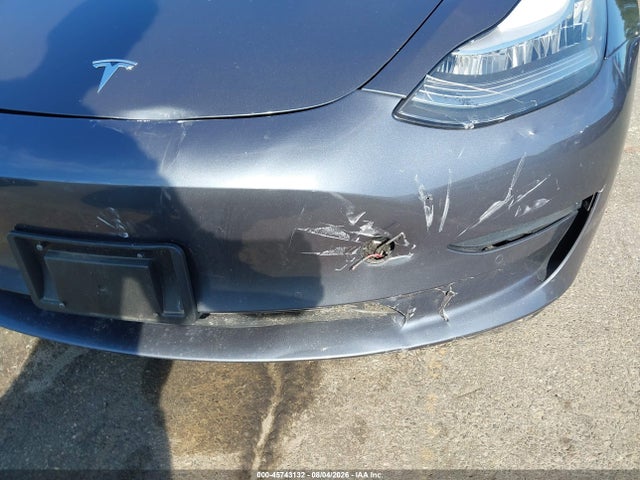 45743132 :رقم المزاد ، 5YJ3E1EB8LF744286 vin ، 2020 Tesla Model 3 Long Range Dual Motor All-wheel Drive مزاد بيع