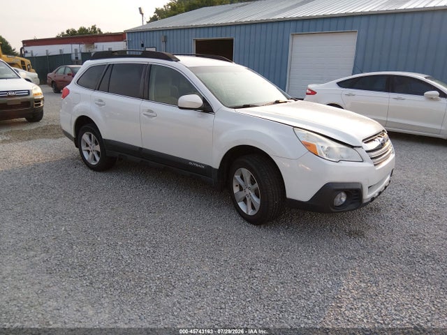 45743163 :رقم المزاد ، 4S4BRCCC3D3274105 vin ، 2013 Subaru Outback 2.5i Premium مزاد بيع