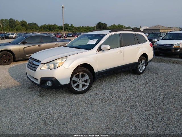 45743163 :رقم المزاد ، 4S4BRCCC3D3274105 vin ، 2013 Subaru Outback 2.5i Premium مزاد بيع