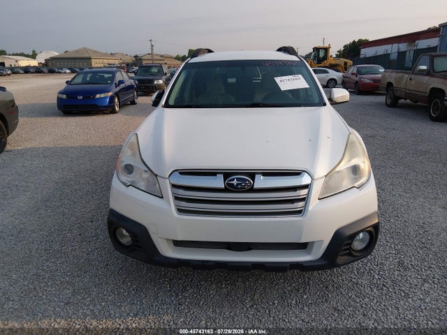 45743163 :رقم المزاد ، 4S4BRCCC3D3274105 vin ، 2013 Subaru Outback 2.5i Premium مزاد بيع