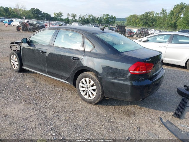 Продажа на аукционе авто 2015 Volkswagen Passat 1.8t Wolfsburg Edition, vin: 1VWAT7A36FC069678, номер лота: 45743168