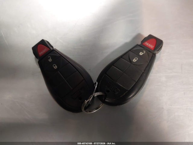 45743169 :رقم المزاد ، 1C4PJMCB8KD429916 vin ، 2019 Jeep Cherokee Latitude 4x4 مزاد بيع
