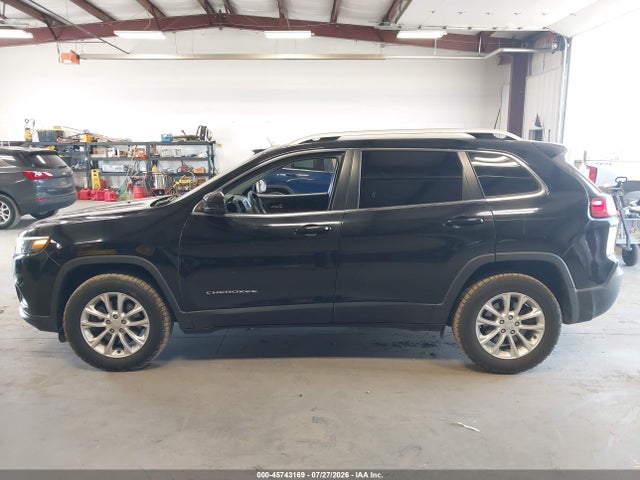 45743169 :رقم المزاد ، 1C4PJMCB8KD429916 vin ، 2019 Jeep Cherokee Latitude 4x4 مزاد بيع