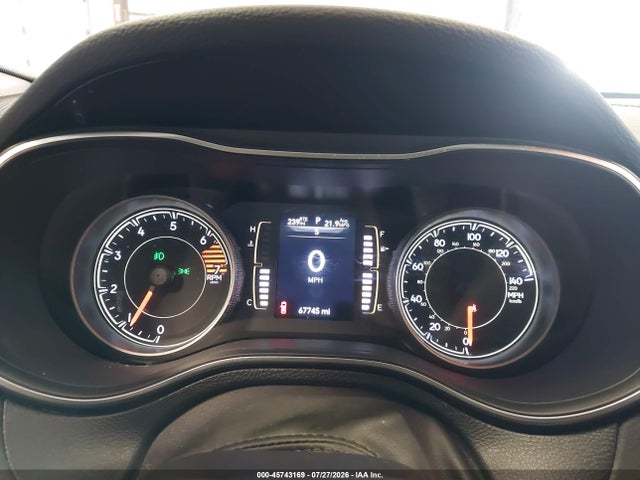 45743169 :رقم المزاد ، 1C4PJMCB8KD429916 vin ، 2019 Jeep Cherokee Latitude 4x4 مزاد بيع