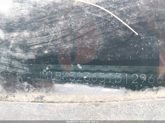 2005 Mazda Mazda3 S მანქანა იყიდება აუქციონზე, vin: JM1BK323651312966, აუქციონის ნომერი: 45743173