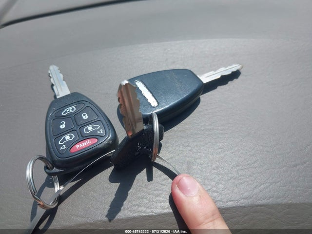 Продажа на аукционе авто 2005 Chrysler Town & Country Limited, vin: 2C8GP64L85R483265, номер лота: 45743222