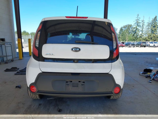KIA SOUL + 2015 KNDJP3A57F7213832 Image 17