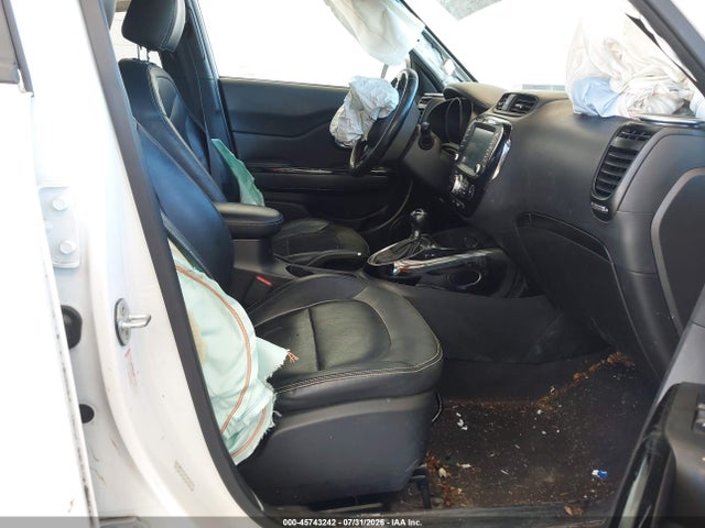 KIA SOUL + 2015 KNDJP3A57F7213832 Image 5