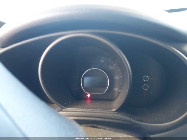 KIA SOUL + 2015 KNDJP3A57F7213832 Image 7