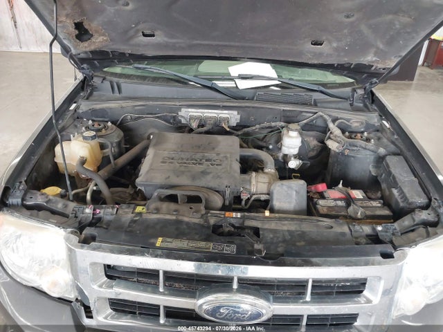 2009 Ford Escape Xlt მანქანა იყიდება აუქციონზე, vin: 1FMCU93GX9KA64221, აუქციონის ნომერი: 45743294