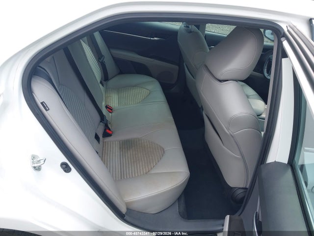 4T1T11AK9NU678368 Toyota CAMRY SE