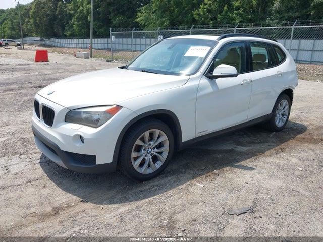 Продажа на аукционе авто 2014 Bmw X1 Xdrive28i, vin: WBAVL1C57EVY16995, номер лота: 45743343