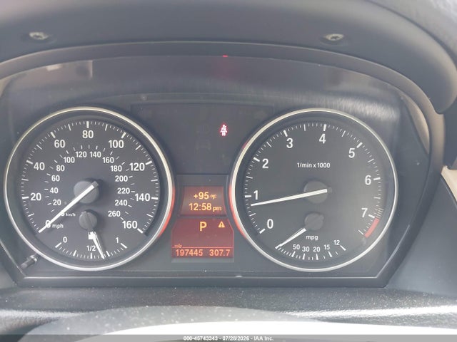 Продажа на аукционе авто 2014 Bmw X1 Xdrive28i, vin: WBAVL1C57EVY16995, номер лота: 45743343