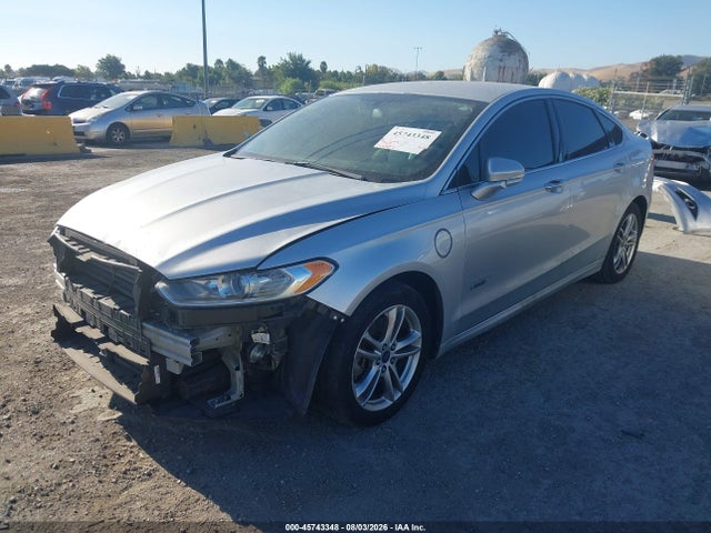 Ford Fusion Energi Titanium 2016 3FA6P0SU0GR229459 Image 2