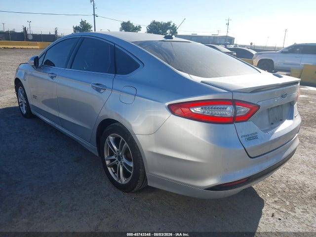 Ford Fusion Energi Titanium 2016 3FA6P0SU0GR229459 Image 3