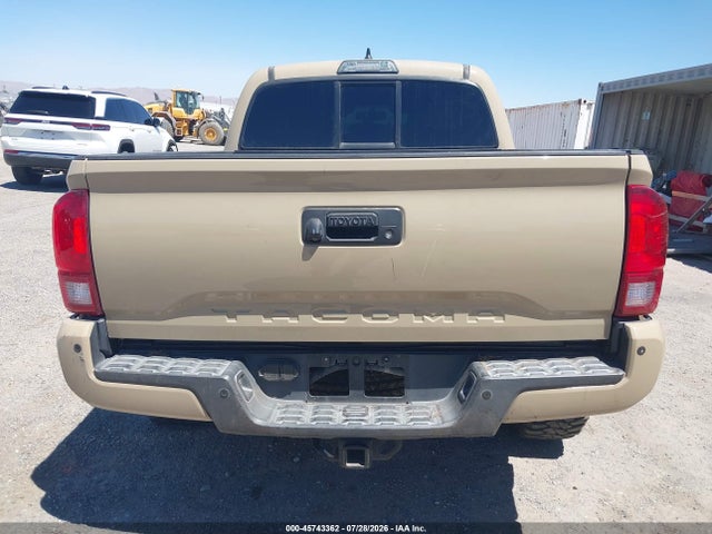 Toyota Tacoma 2016 3TMAZ5CN6GM014054 Image 17