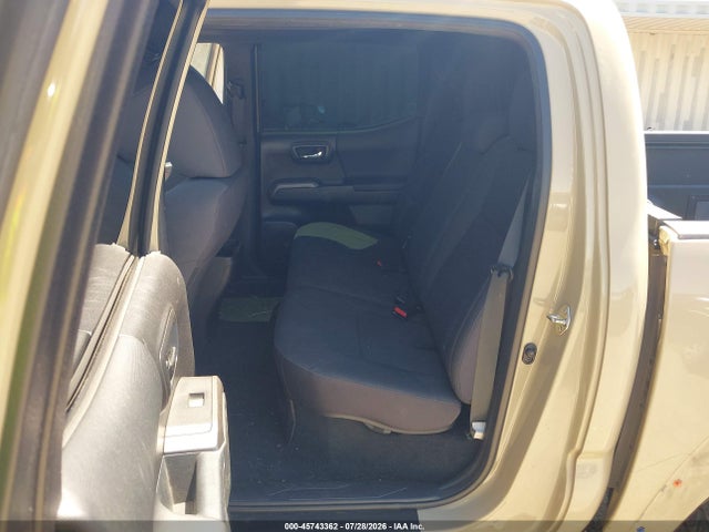 Toyota Tacoma 2016 3TMAZ5CN6GM014054 Image 8
