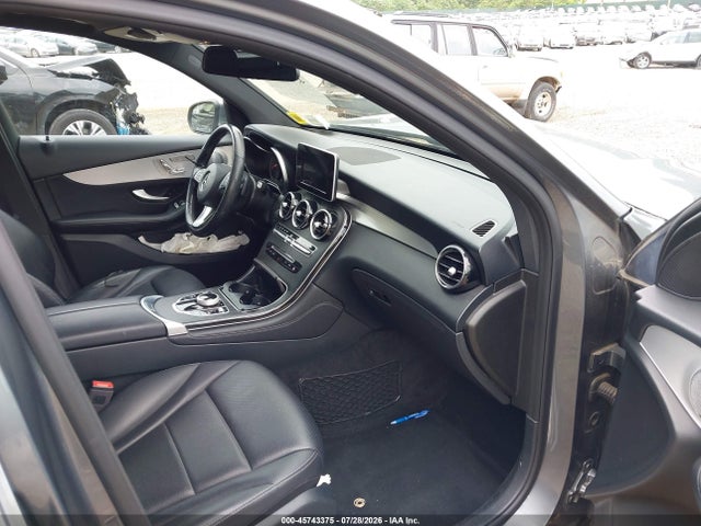 Продажа на аукционе авто 2019 Mercedes-benz Glc 300 4matic, vin: WDC0G4KB1KV117832, номер лота: 45743375