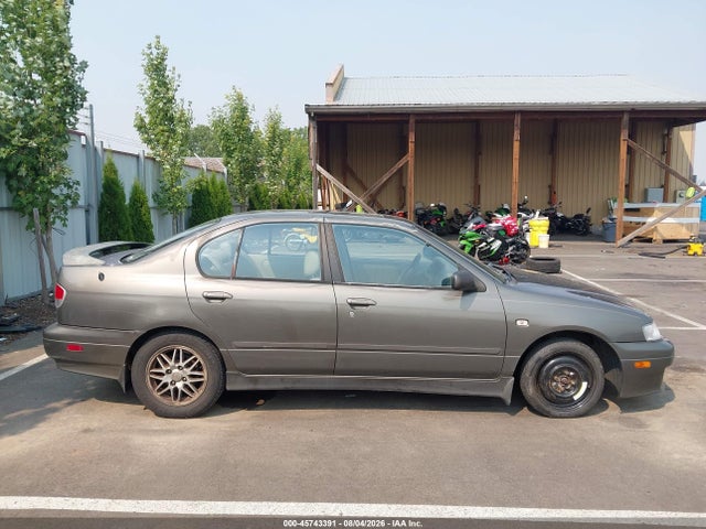 2001 Infiniti G20 Luxury მანქანა იყიდება აუქციონზე, vin: JNKCP11A71T406667, აუქციონის ნომერი: 45743391