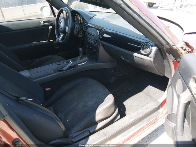 Продаж на аукціоні авто 2006 Mazda Mx-5 Touring, vin: JM1NC25F060101831, номер лоту: 45743408