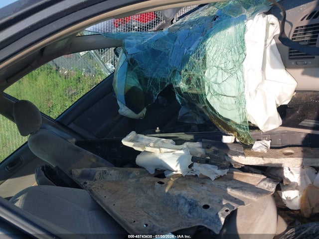 45743430 :رقم المزاد ، 4T1BE32K63U765846 vin ، 2003 Toyota Camry Le مزاد بيع